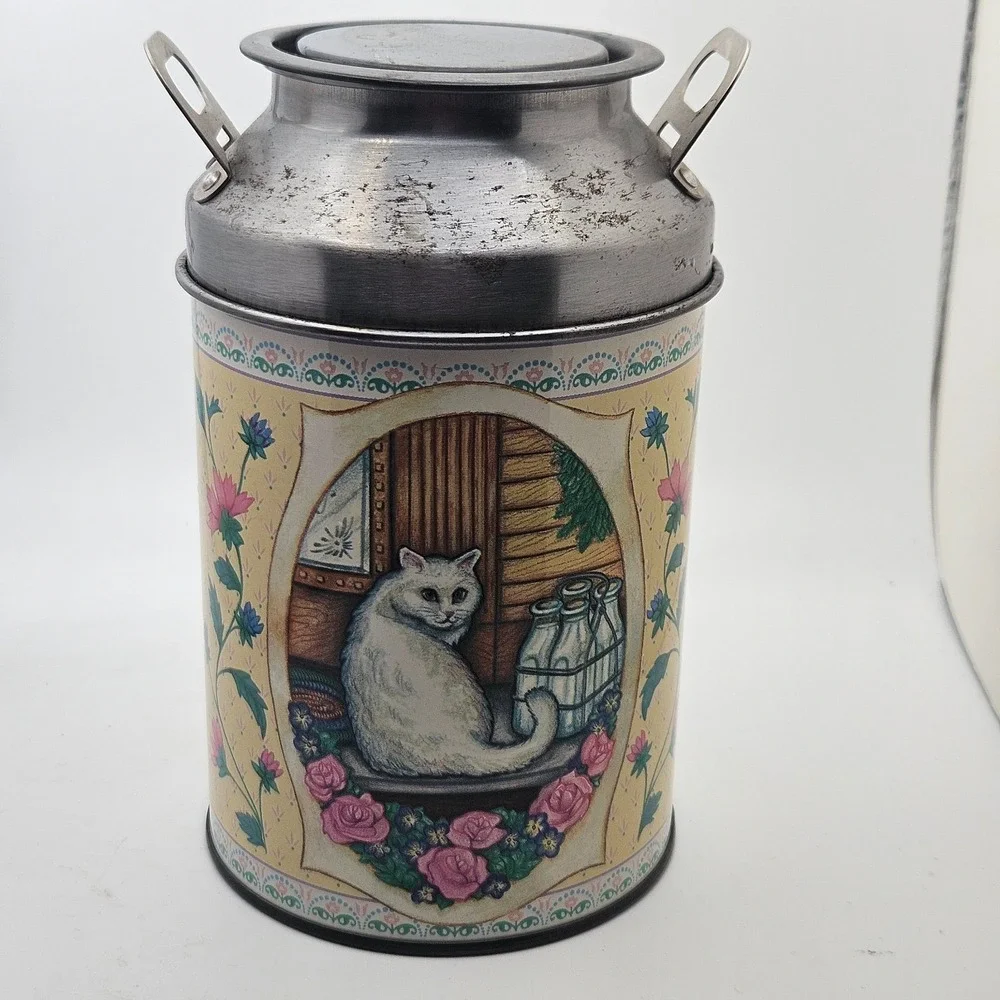 Vintage‎ Cat Milk Can Cookie Jar Tin Canister Cottagecore Farmhouse Kitty Decor